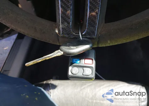 2007 Ford Mustang V6 Deluxe/V6 Premium z USA, uszkodzony, nr VIN 1ZVFT84N675242579